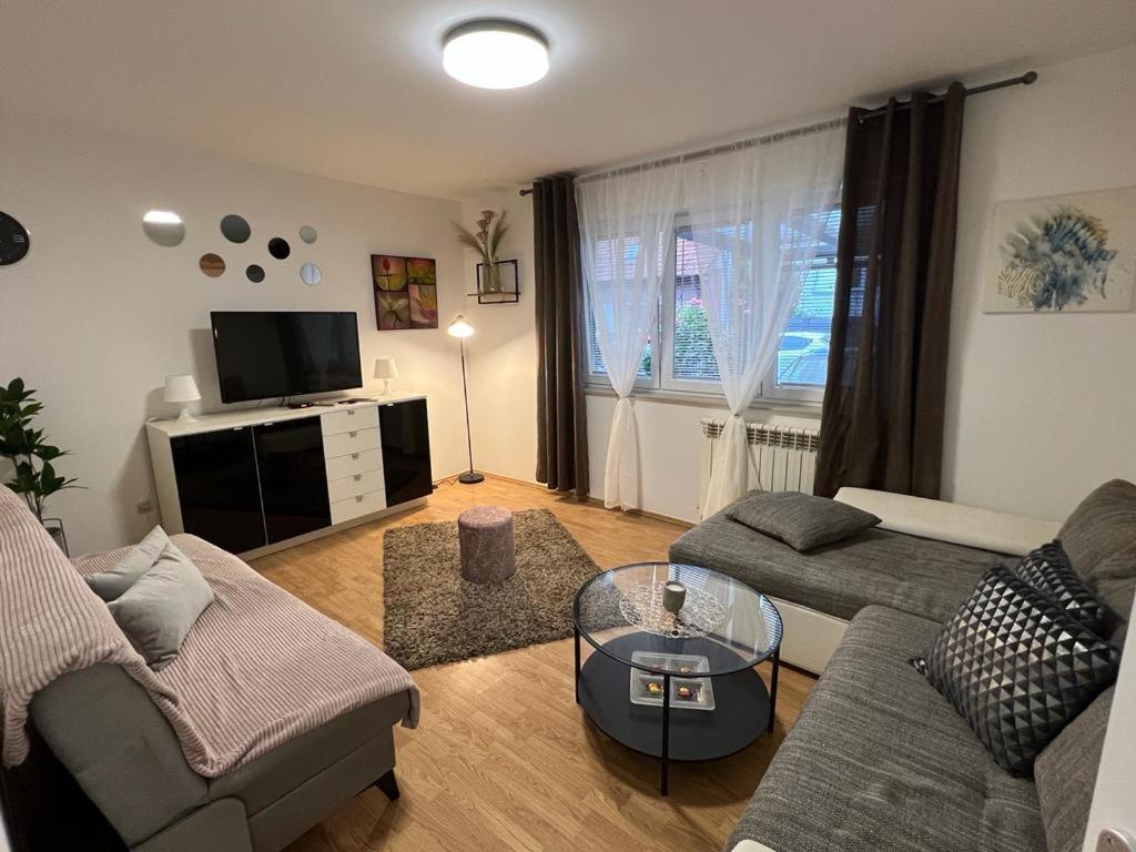 Apartman Lara Zagreb Exterior photo