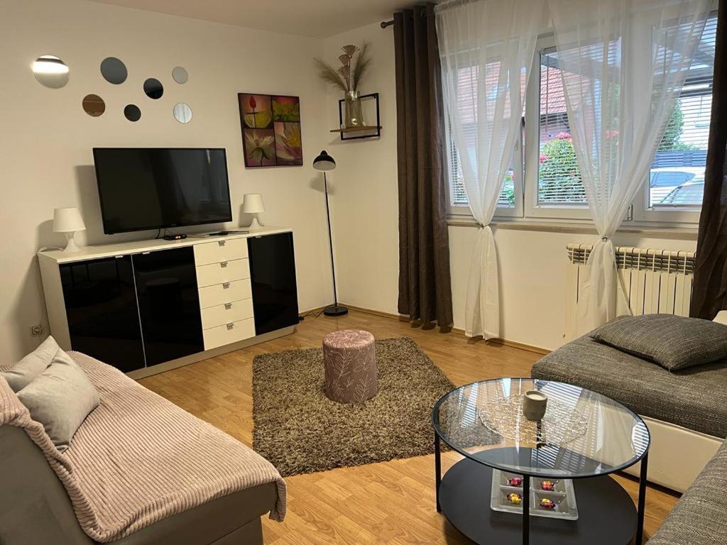 Apartman Lara Zagreb Exterior photo