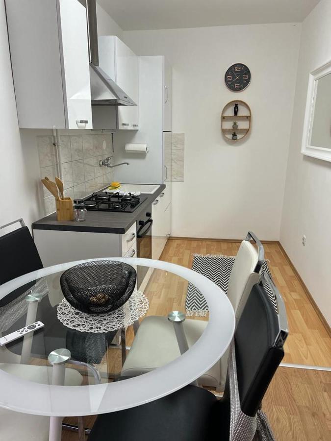Apartman Lara Zagreb Exterior photo